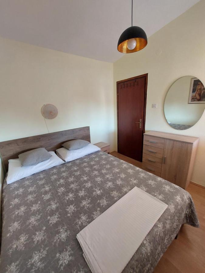 Apartmani Piskoric Vir Exterior foto